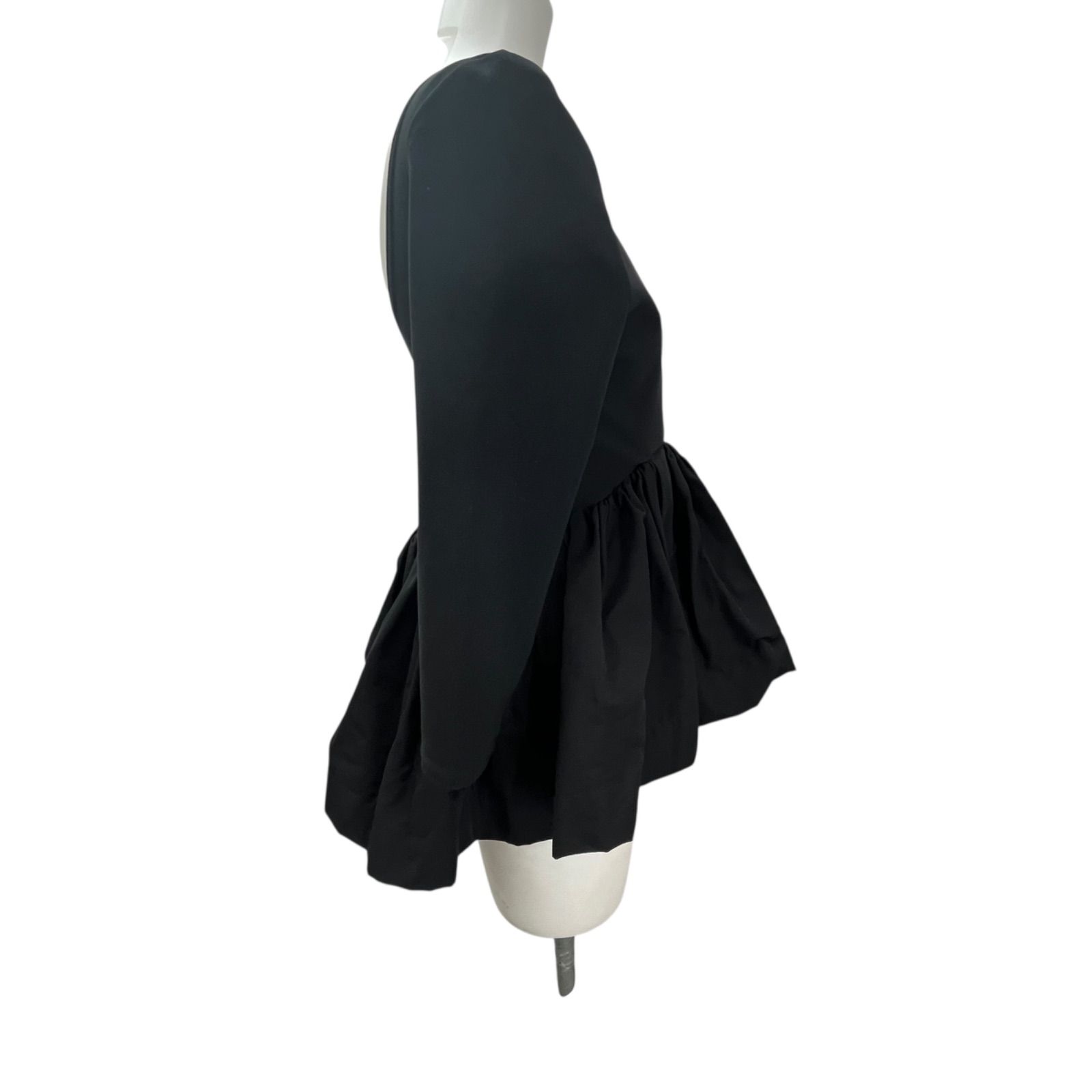 美品 シーニュ Cygne バックコンシャス ペプラム トップス カットソー