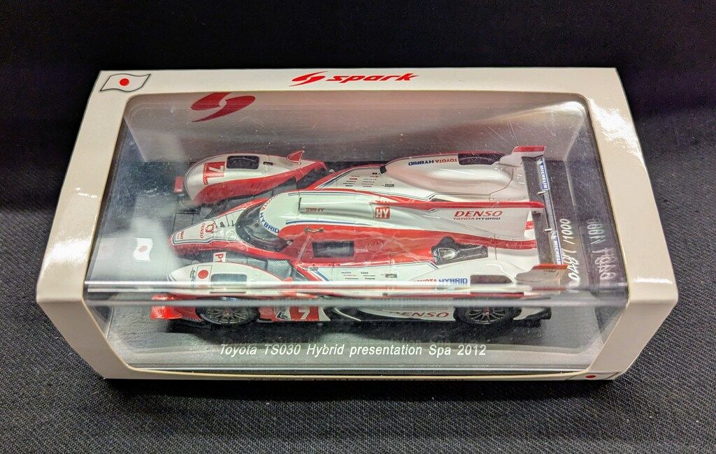 MINIMAX 1/43 Sparkmodel Toyota TS030 Hybrid presentation Spa 2012