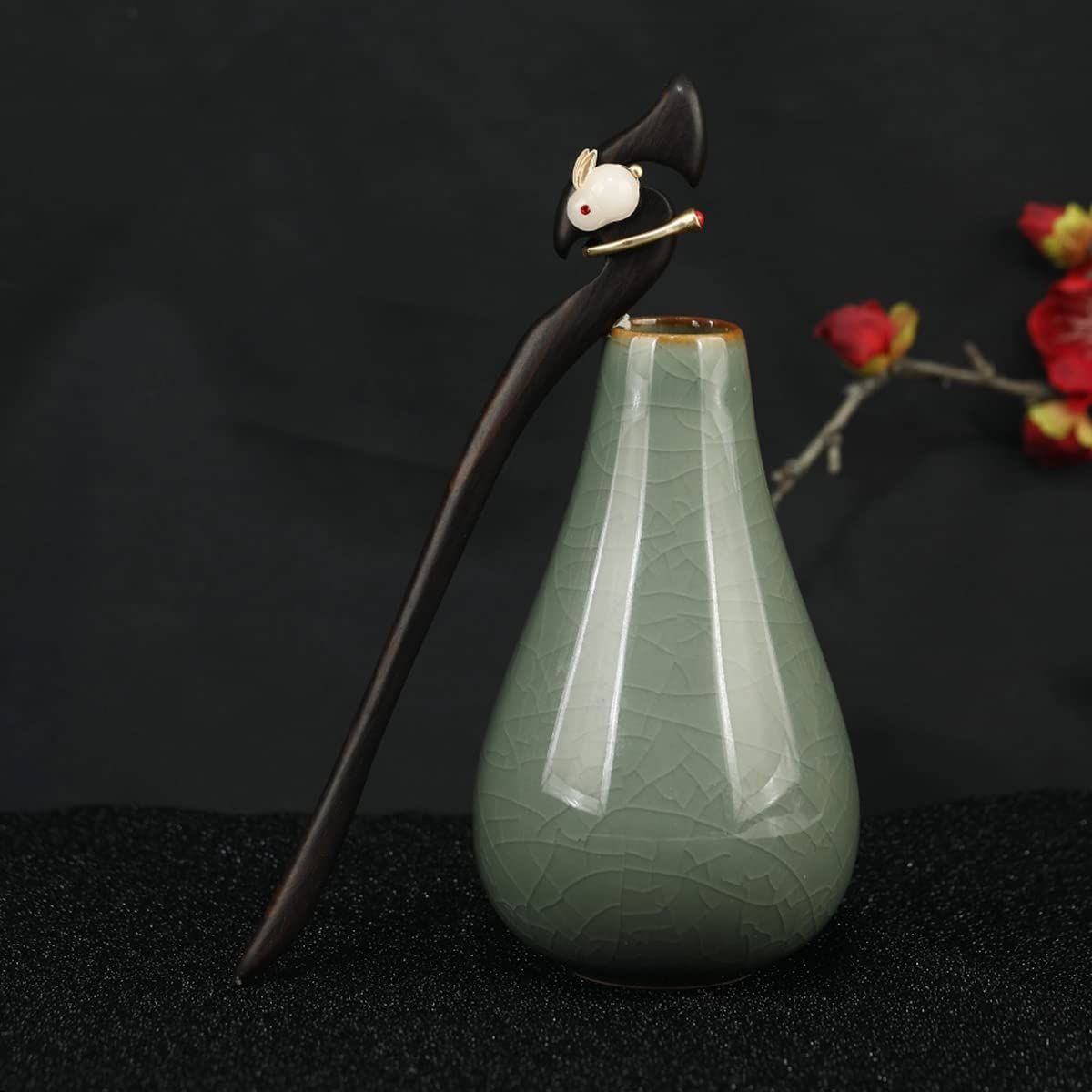 数量 髪飾り 干支 木製 瑞兎 かわいい シンプル 浴衣 一本簪 着物 手作り 和装小物 ヘアーかんざし かんざし ヘア 天然黒壇木 ラッキー YDOONG プレゼント