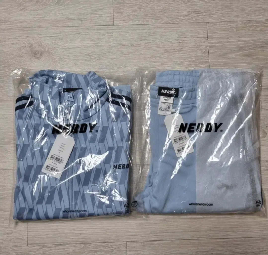 NERDY ノルディ DNA モノグラム トラック セット S