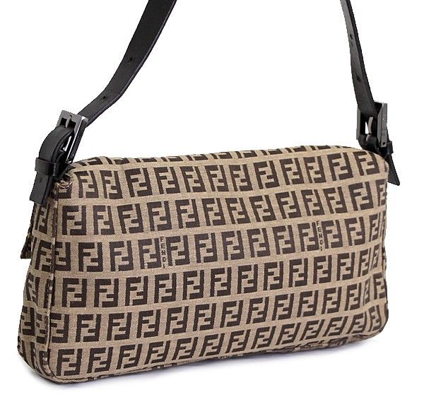 Fendi ズッカ柄マンマバゲット　ベージュ フェンディ FENDI マンマバケット ハンドバッグ ズッカ柄