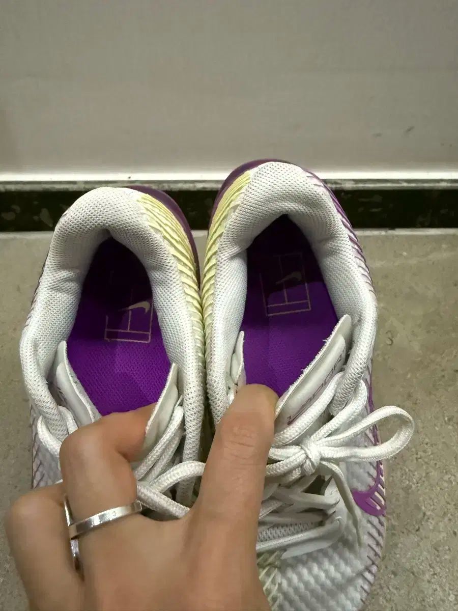 NIKE ナイキ
