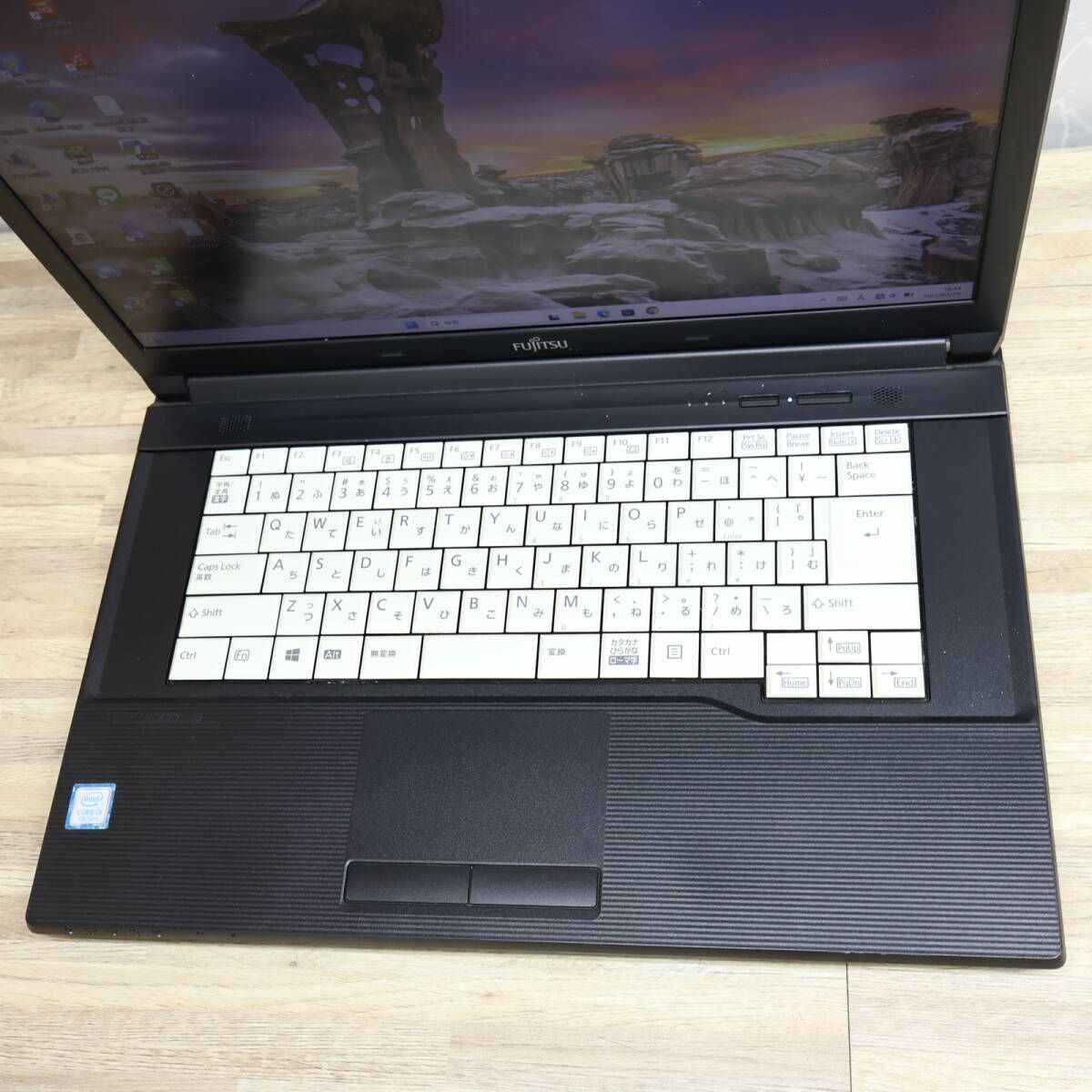 高品質 ☆美品 高性能7世代i3！SSD128GB メモリ8GB☆A577/S Core i3