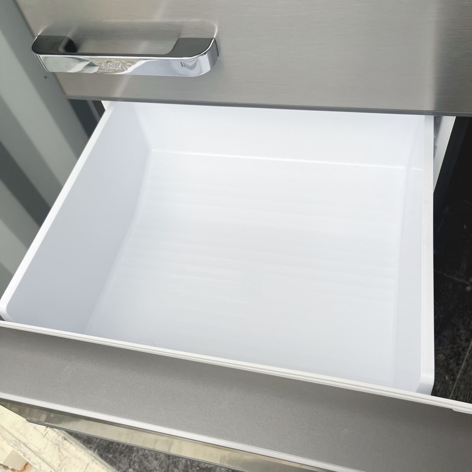 50取付無料！AQUA旬鮮チルド 自動製氷付きスタイリッシュシルバー4ドア冷蔵庫 50取付無料！AQUA旬鮮チルド 自動製氷付きスタイリッシュシルバー4ドア