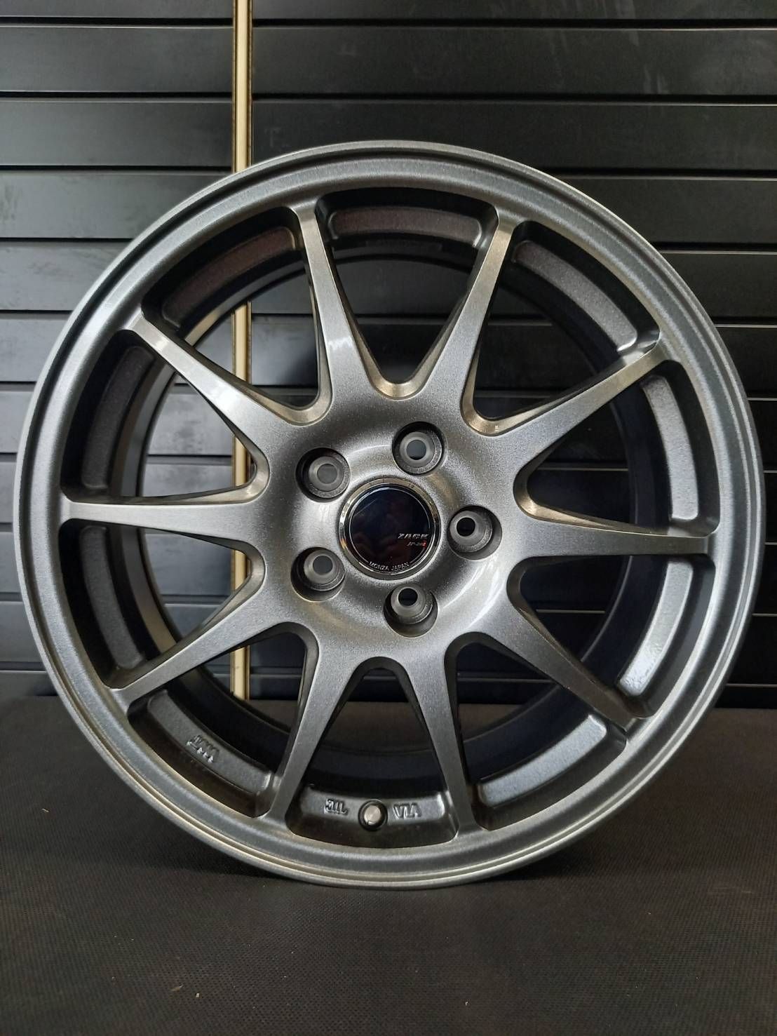 アルミホイール ZACK JP202 6.5Jx16 48 5H 100 4本◆カローラスポーツ◆CT200h◆