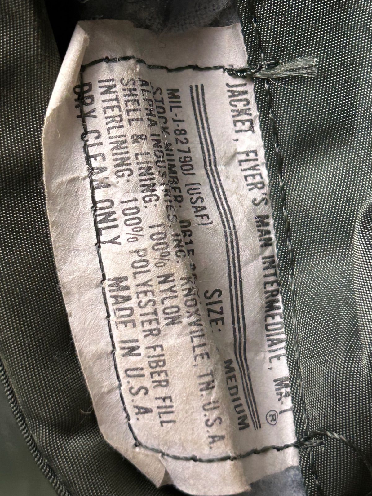 U.S.A.製時代 期名門ALPHA社MA-1フライトJKTテッパンOLIVE