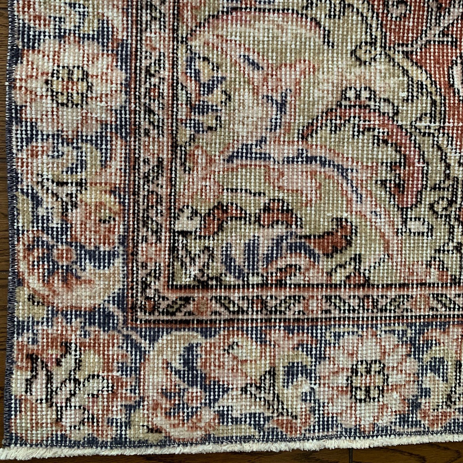 ペールオレンジ　大判222×121 シャビー　メダリオン　トルコヴィンテージラグ ペールオレンジ 222×121 シャビー メダリオン トルコ