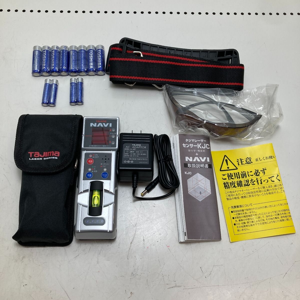 タジマ TAJIMA レーザー墨出し器 NAVI TERA ML10-KYR + 受光器 タジマ TAJIMA レーザー墨出し器 NAVI TERA ML10-KYR + 受光器