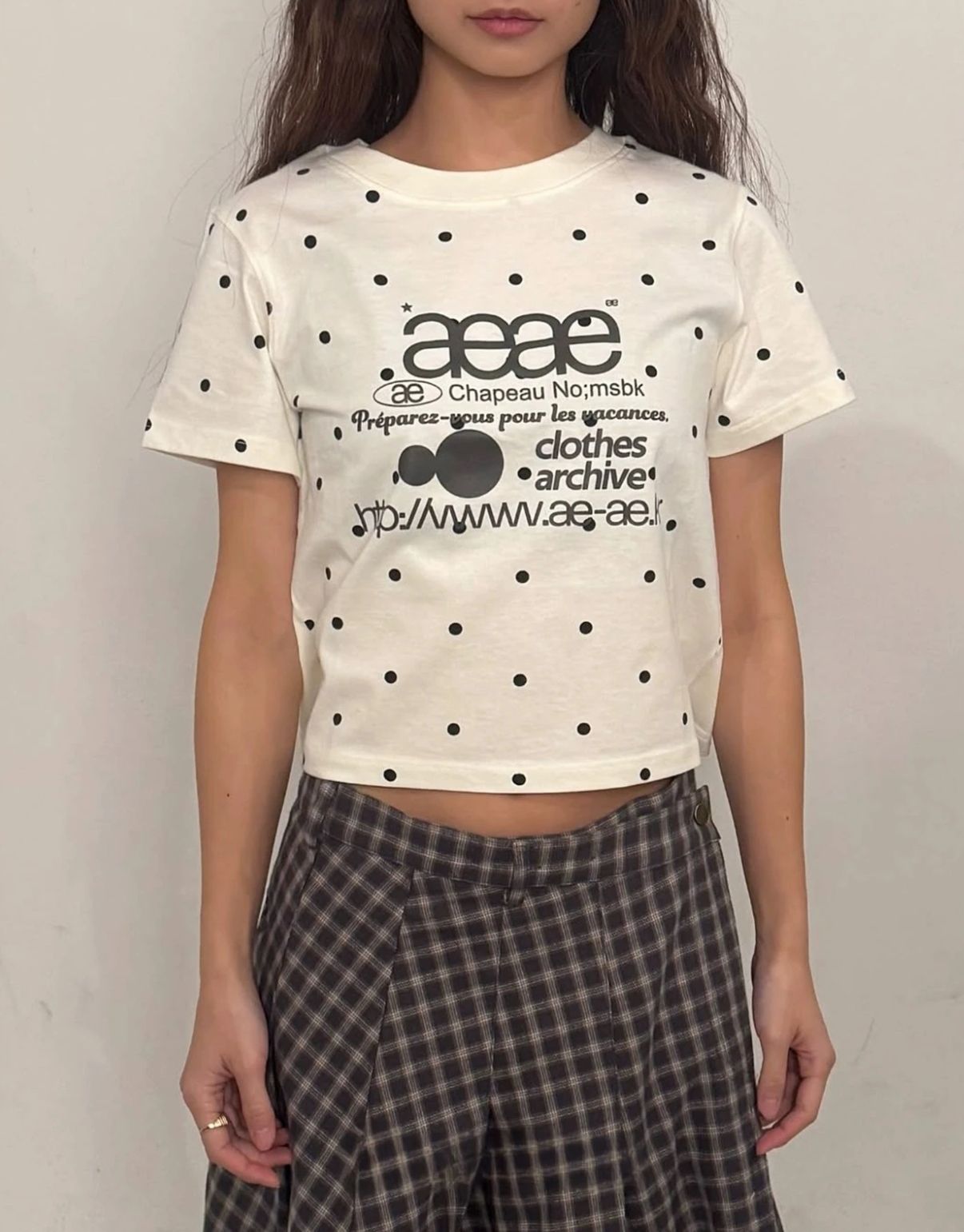 韓国 AEAE 25SS WEB LOGO DOT CROP T-SHIRTSエーイーエーイー