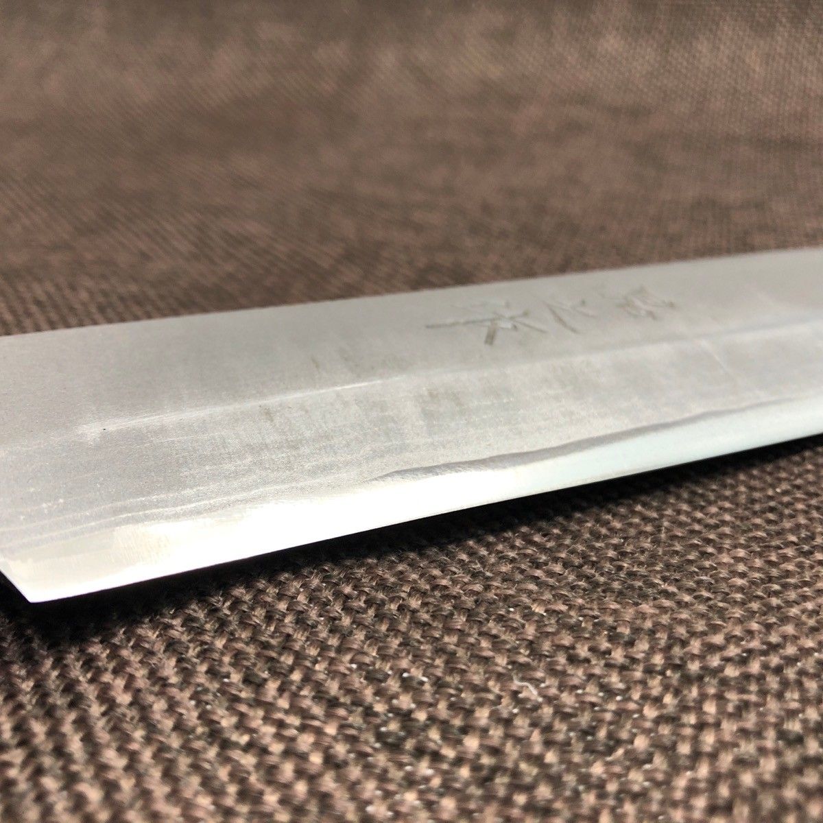 黒革ケース付き ●