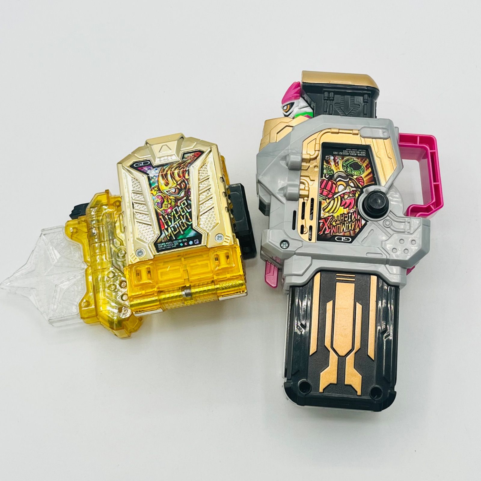 仮面ライダーエグゼイド DXマキシマムマイティXガシャット/DXハイパー