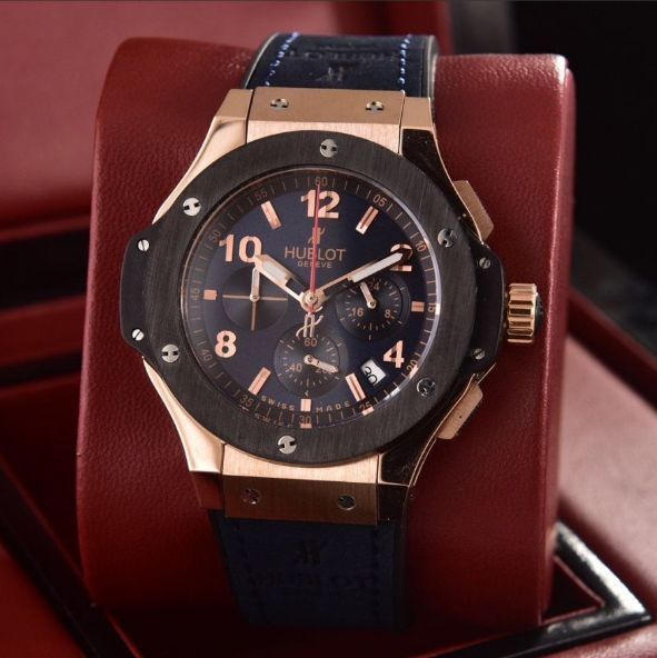 新品 HUBLOT腕時計 未使用 ｜本日限定特価｜新品未使用 - メルカリ