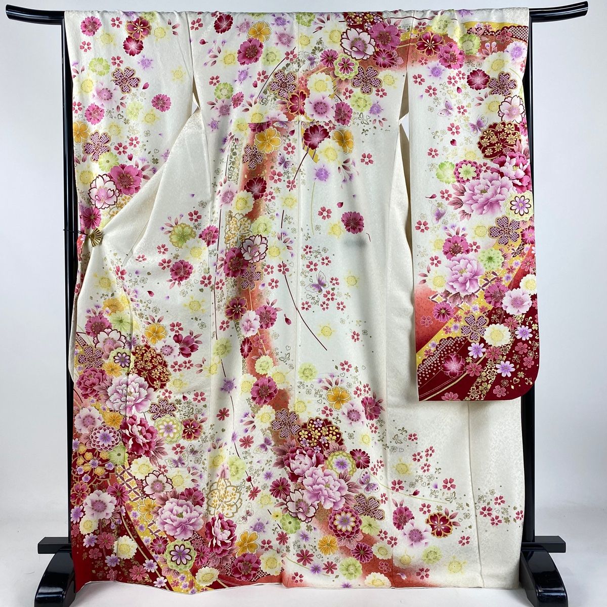 振袖 身丈170.5cm 裄丈67cm M 袷 牡丹 桜 刺繍 金通し クリーム 正絹