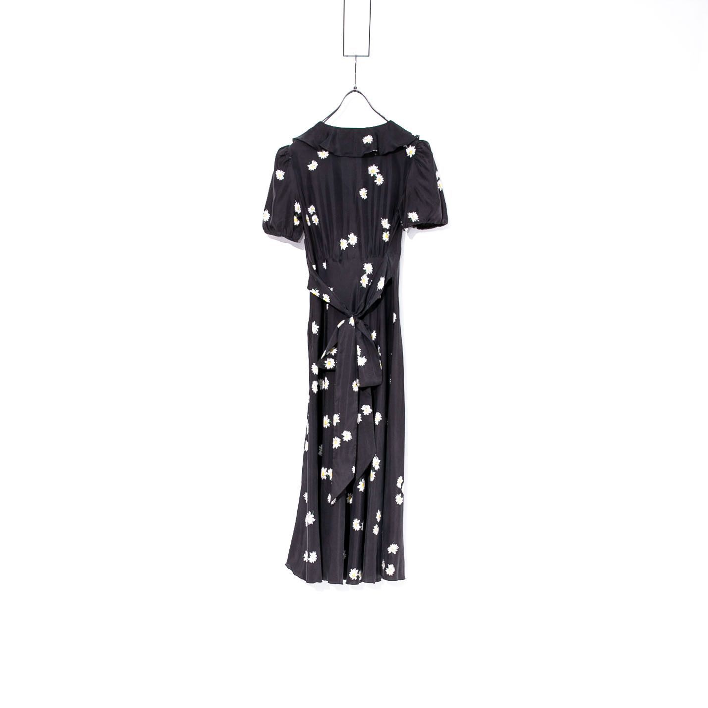 マークジェイコブス　シルク花柄ワンピース サイズ4 MARC JACOBS マークジェイコブス シルク花柄ワンピース - メルカリ