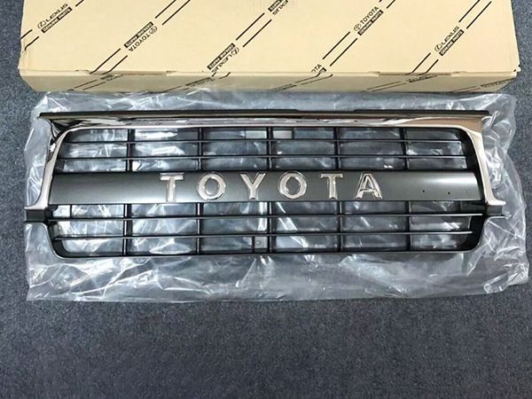 トヨタ 純正 ランドクルーザー 80 系 HDJ HZJ 81 ランクル 前期 中期 フロント グリル ラジエーター エンブレム フロント 検 ホイール ドア T473