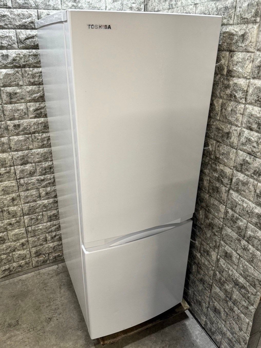 大阪送料無料★3か月保障付き★冷蔵庫★2ドア★GR-T15BS(Ｗ)★R-314 Amazon.co.jp: 東芝 冷蔵庫 幅47.9㎝ 153L セミマットブラック