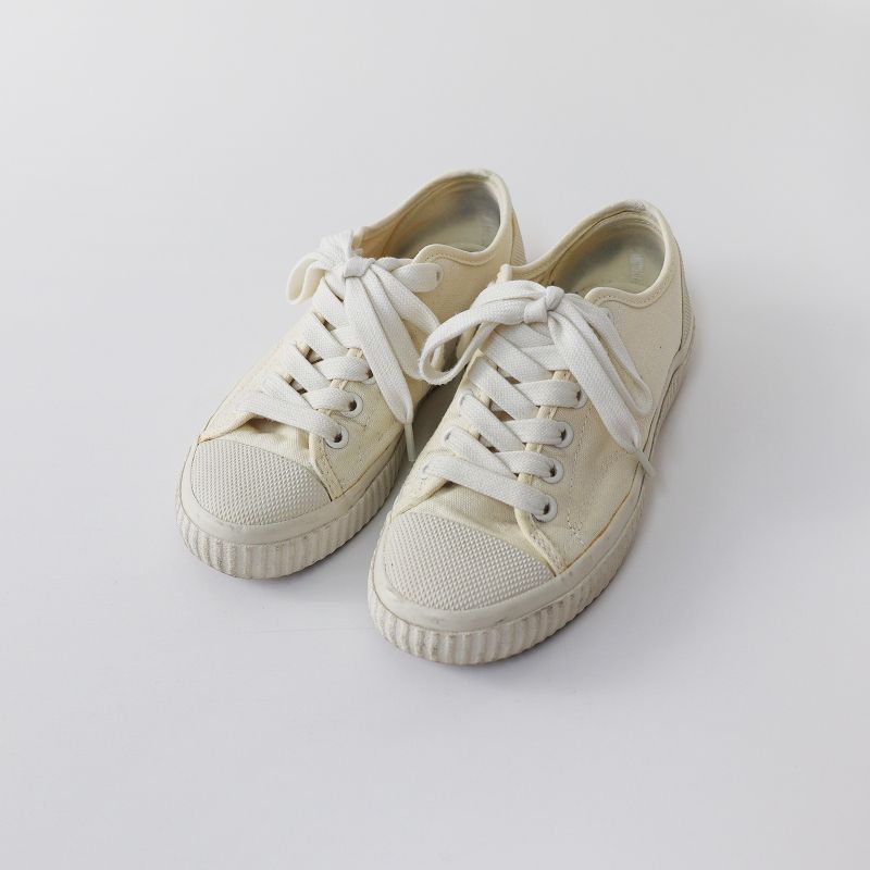 フレッドペリー マーガレットハウエル FRED PERRY for MARGARET HOWELL スニーカー UK3/ホワイト 22.5cm コラボ【2400013654845】  - メルカリ