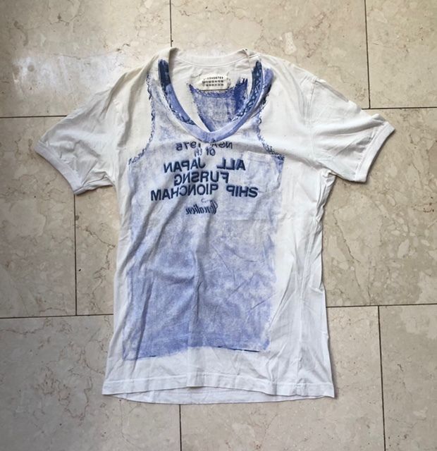 Martin Margiela　マルタン マルジェラ 前身頃プリント・Vネック・半袖Tシャツ白