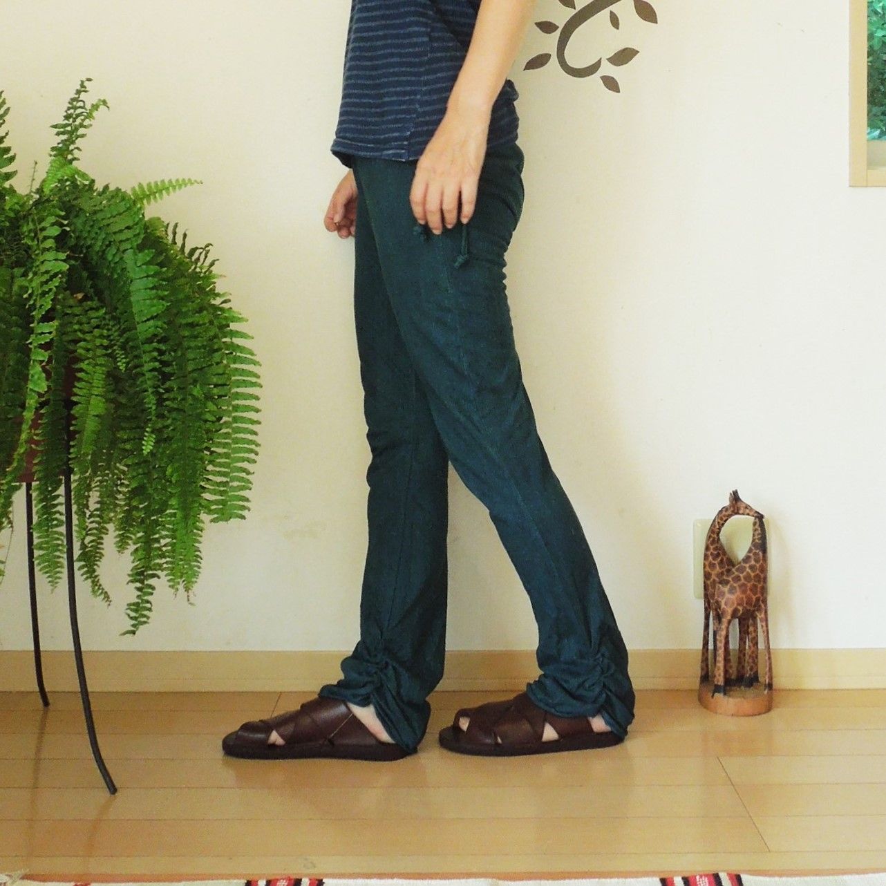 asana ヘンプコットン ヨガパンツ○草木染めロータス asana