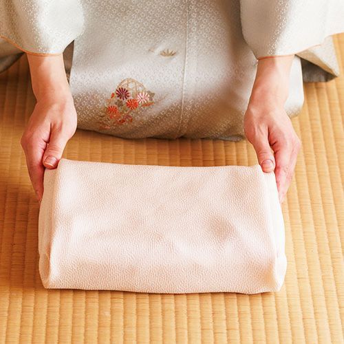 風呂敷 ふろしき エコバッグ 68cm 二巾9号 正絹 ちりめん 無地 コウジ 紙箱入り