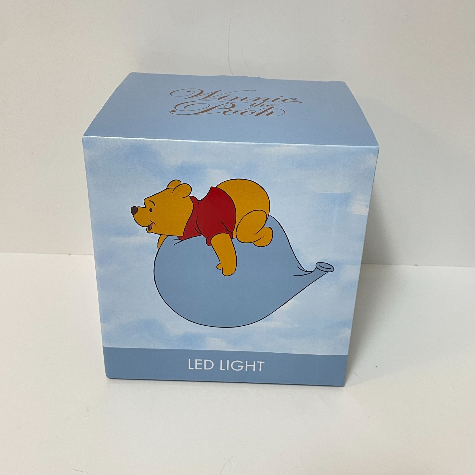 ディズニーストア くまのプーさん バルーン POOH'S BALLOON LEDライト ルームライト 新品・未開封 - メルカリ