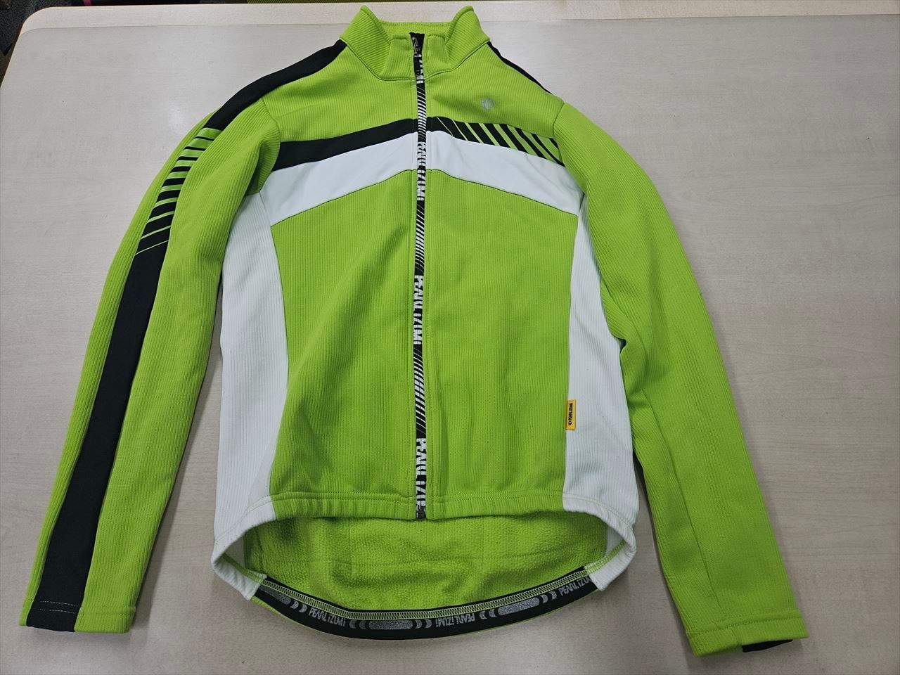 PEARL iZUMi size:M パールイズミ サイクルウェア ジャケット(裏起毛) ロード クロスバイク 同梱発送承中!! ZW21