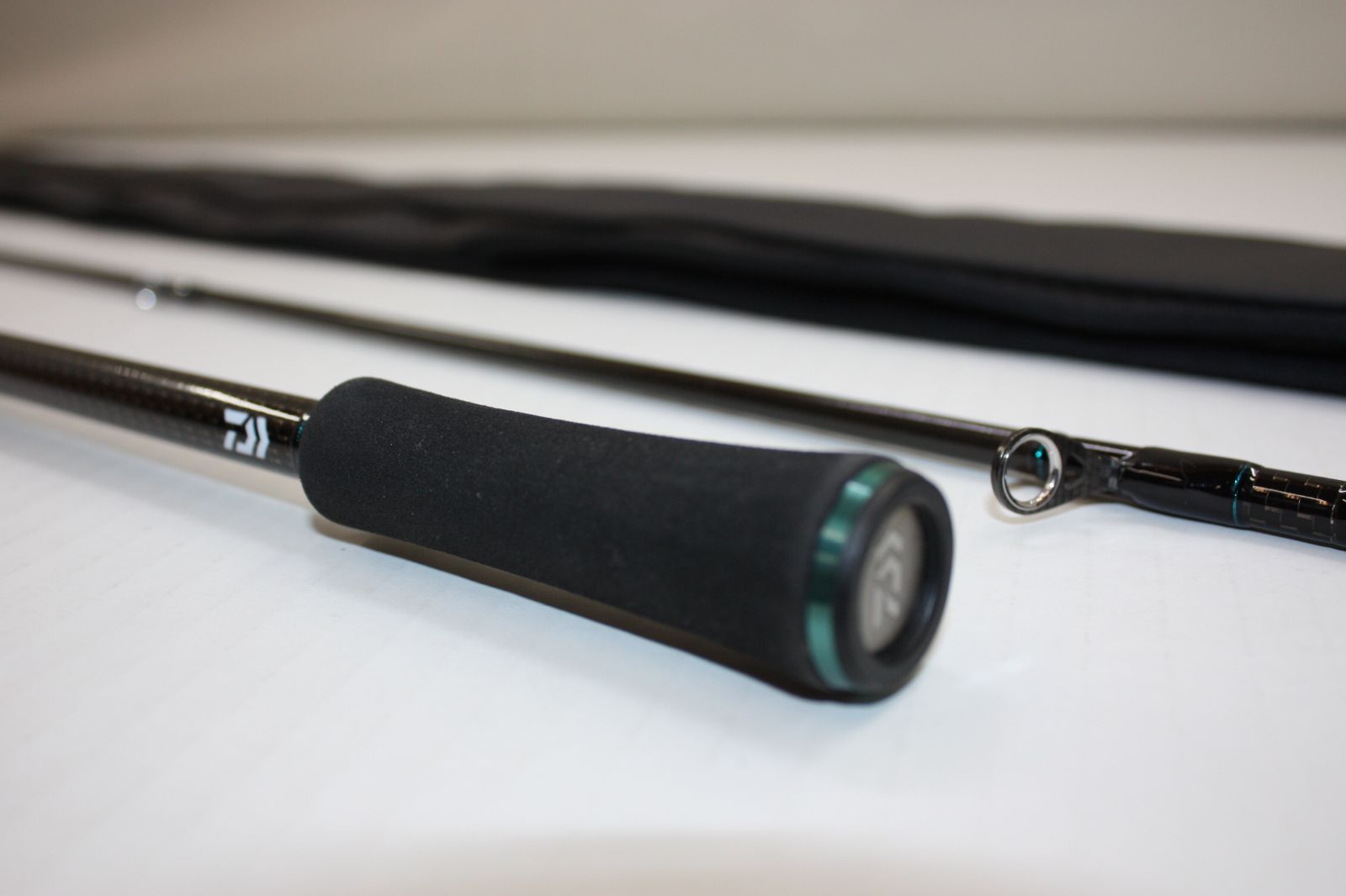 A1039・DAIWA ダイワ エメラルダス ストイスト AGS 84M ロッド