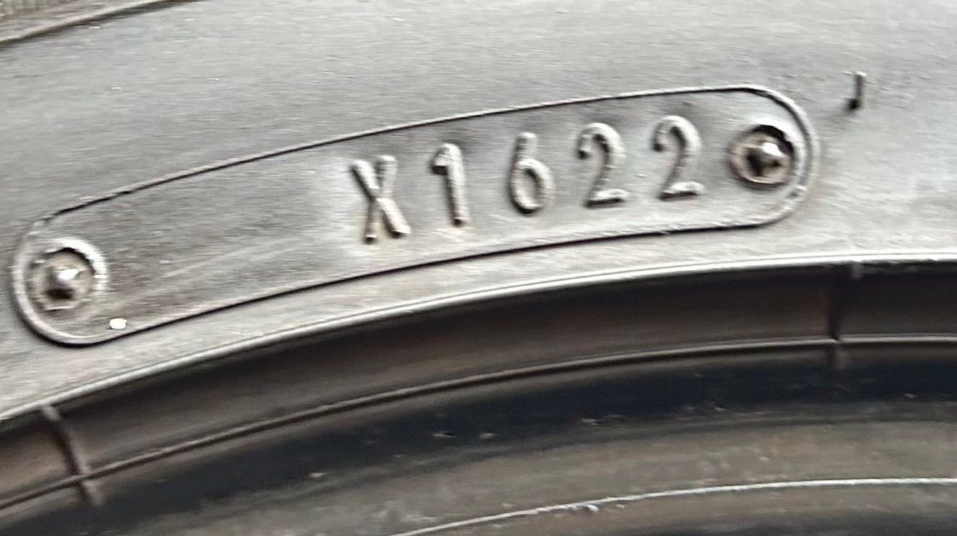 ☆送料無料☆【2021/2022年製造】【溝5.5～8分山】DUNLOP DIREZZA DZ101/102 4本  225/40R18  ASP1958