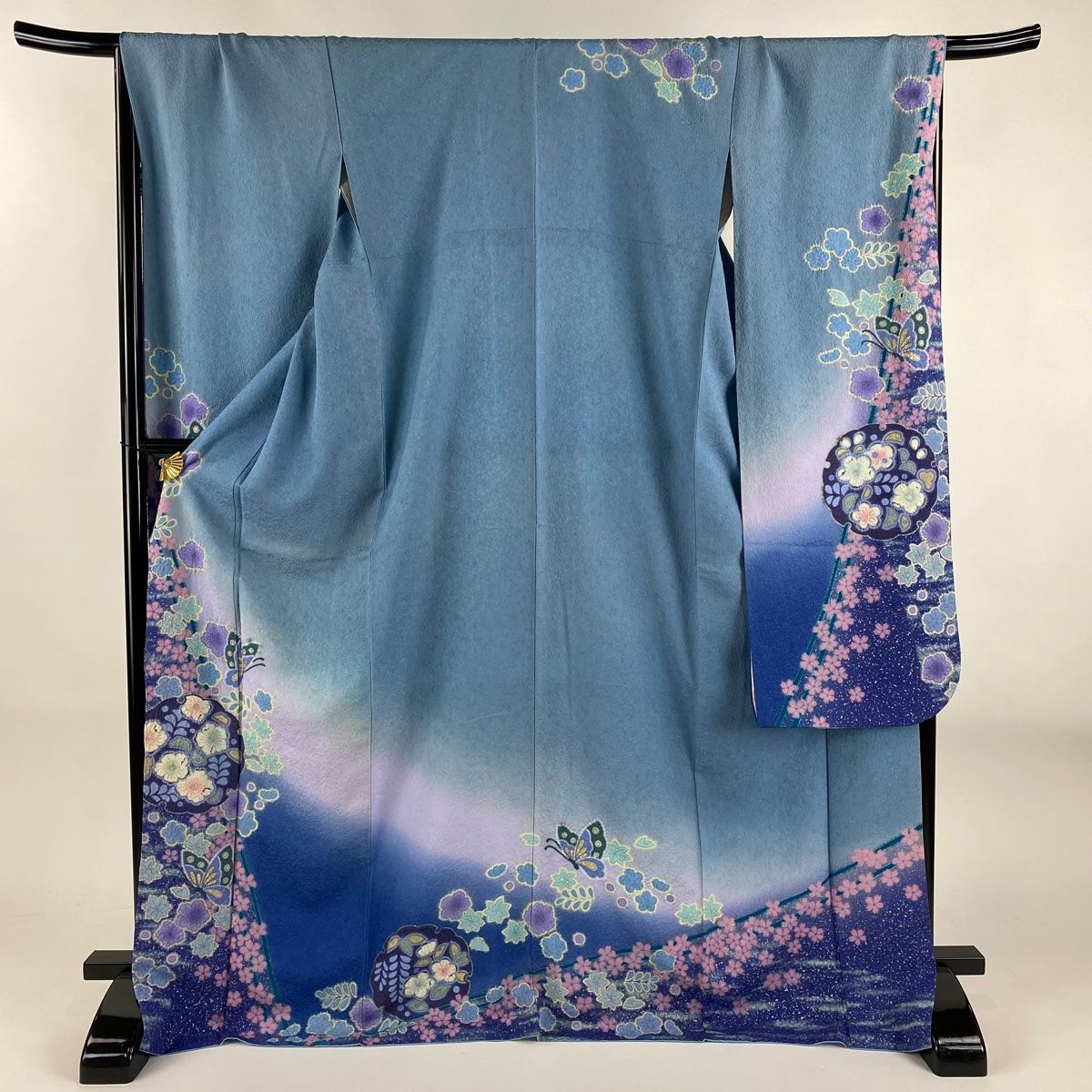 振袖 身丈173cm 裄丈70cm L 袷 蝶 草花 銀通し 金彩 水色 正絹