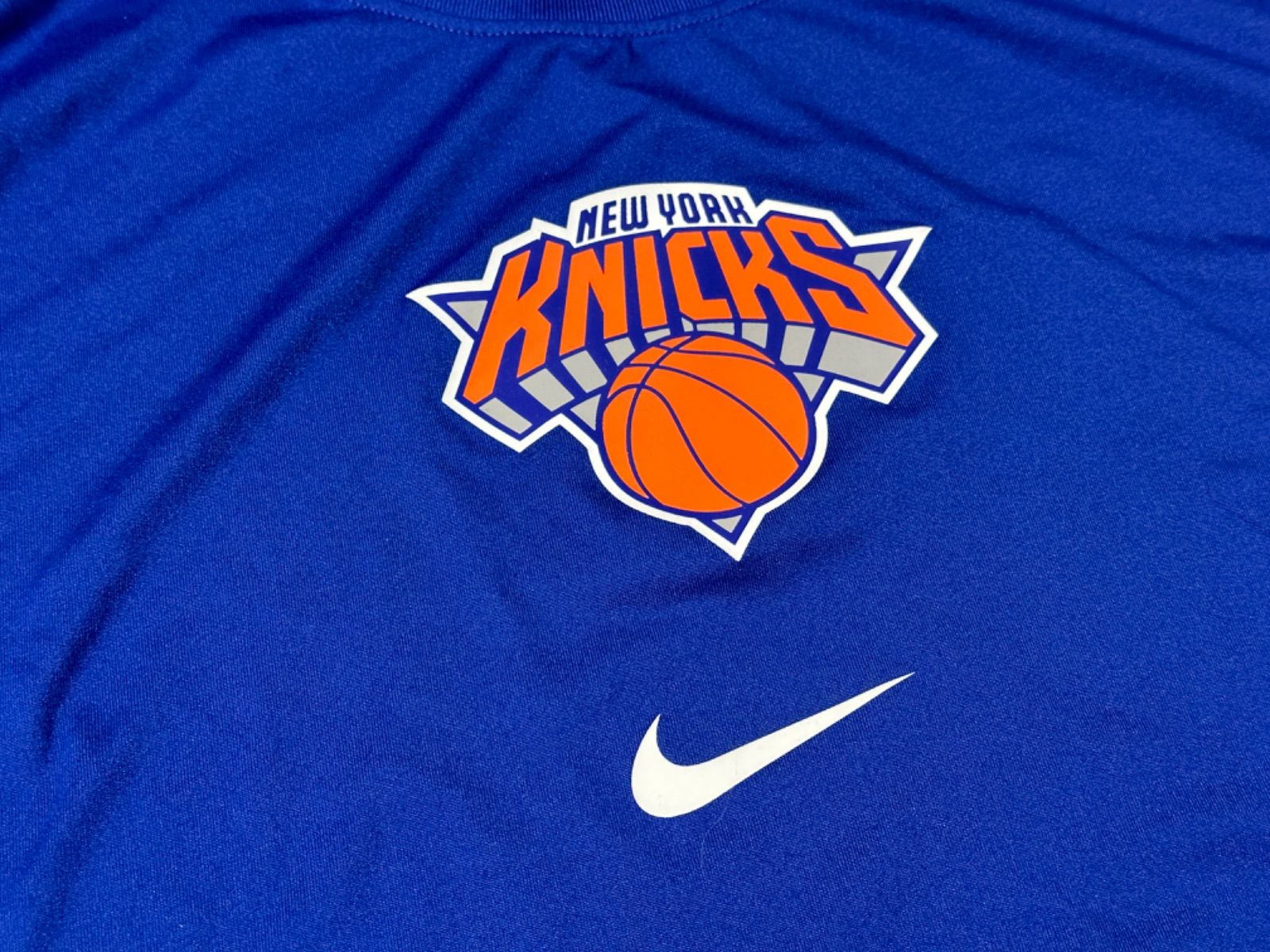 ニューヨークニックスNIKE NBAワームアッププラクティスTシャツ選手