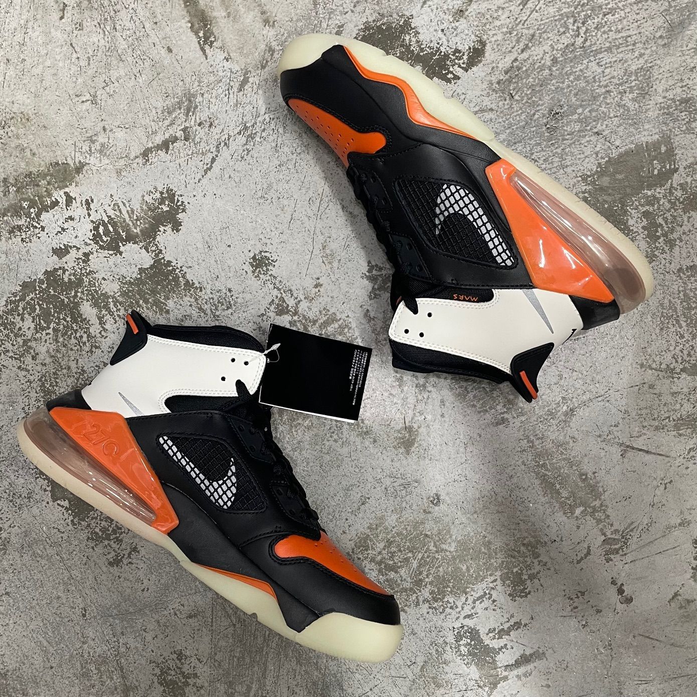 新品未使用　ナイキ ジョーダン マーズ 270 /シャッタードバックボード 未使用品 国内正規 NIKE JORDAN MARS 270 SHATTERED BACKBOARD