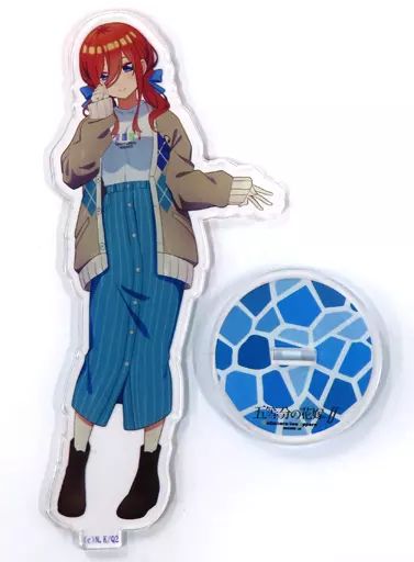 雑貨　中野三玖 アクリルスタンド 「五等分の花嫁∬×UNDERGROUNDCIRCUS」 アーガイルカーディガン購入特典 中古】アクリルスタンド・アクリルパネル 中野三玖 アクリル