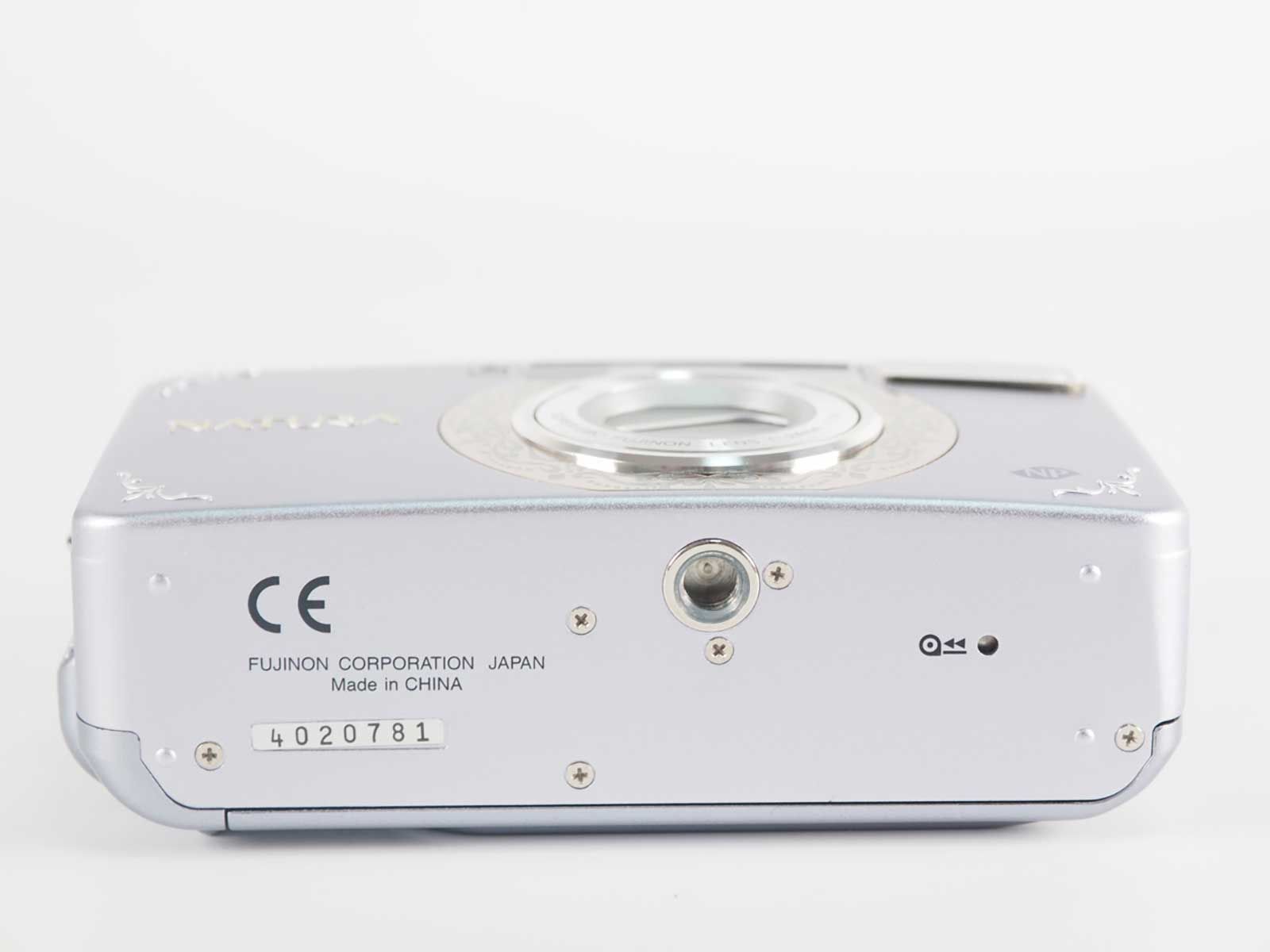 富士フィルム FUJIFILM NATURA S Compact Film Camera Lavender [新品