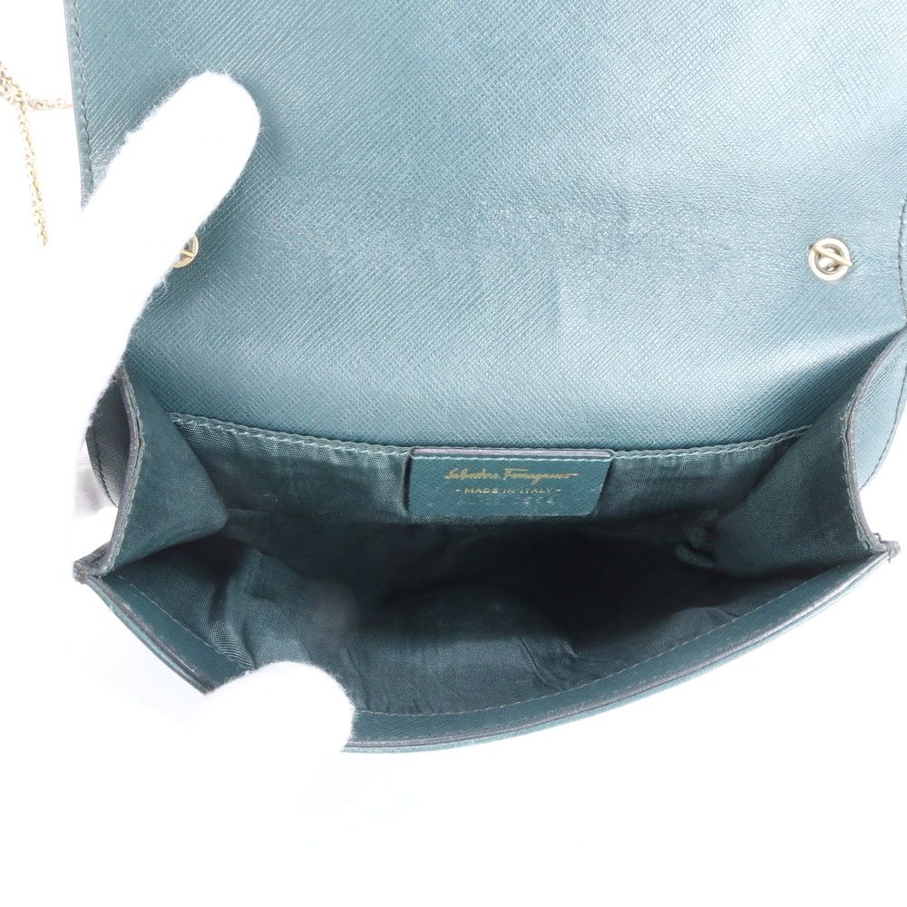 美品 サルヴァトーレフェラガモ ヴァラ リボン レザー チェーン  