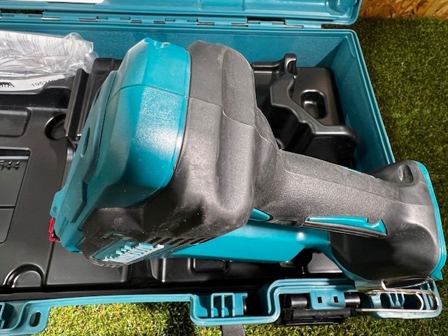 マキタ makita 充電式 タッカ 18V 本体のみ バッテリ・充電器別売