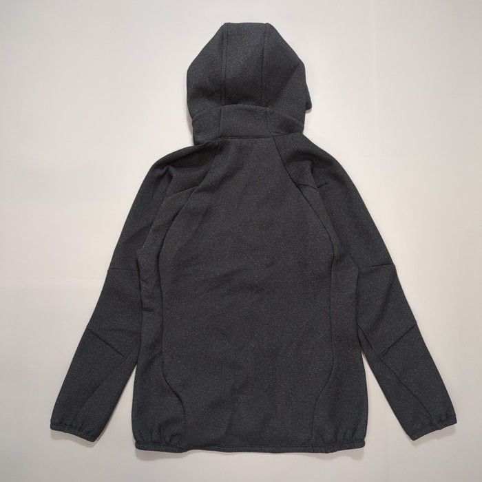 タフエアーフーデッドジャケット