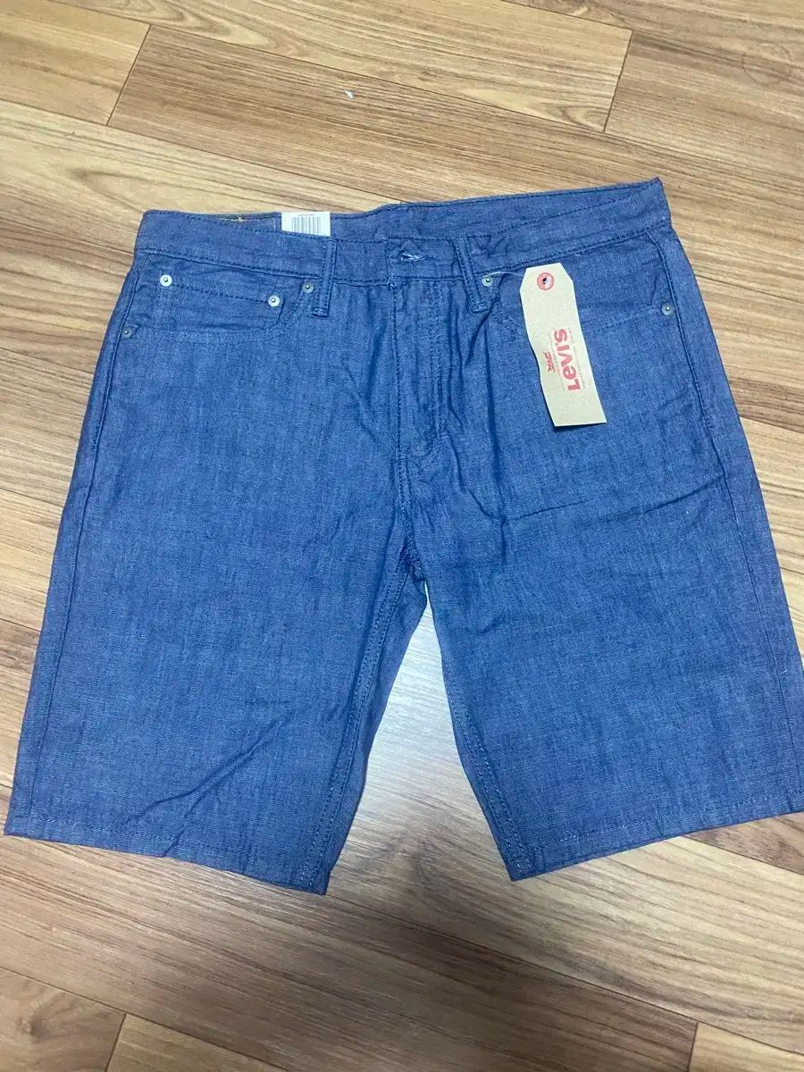 LEVI S リーバイス デニム ハーフパンツ 青