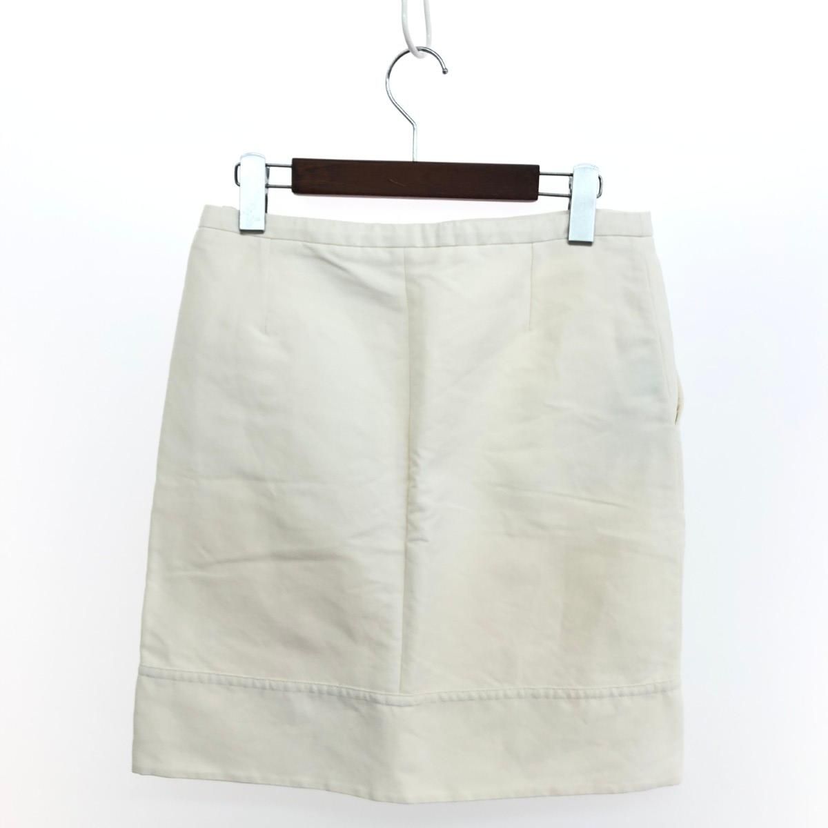 GUCCI グッチ ラップ調スカート サイズ 38 ナイト|GG|銀釦 ホワイト レディース | 240001157284