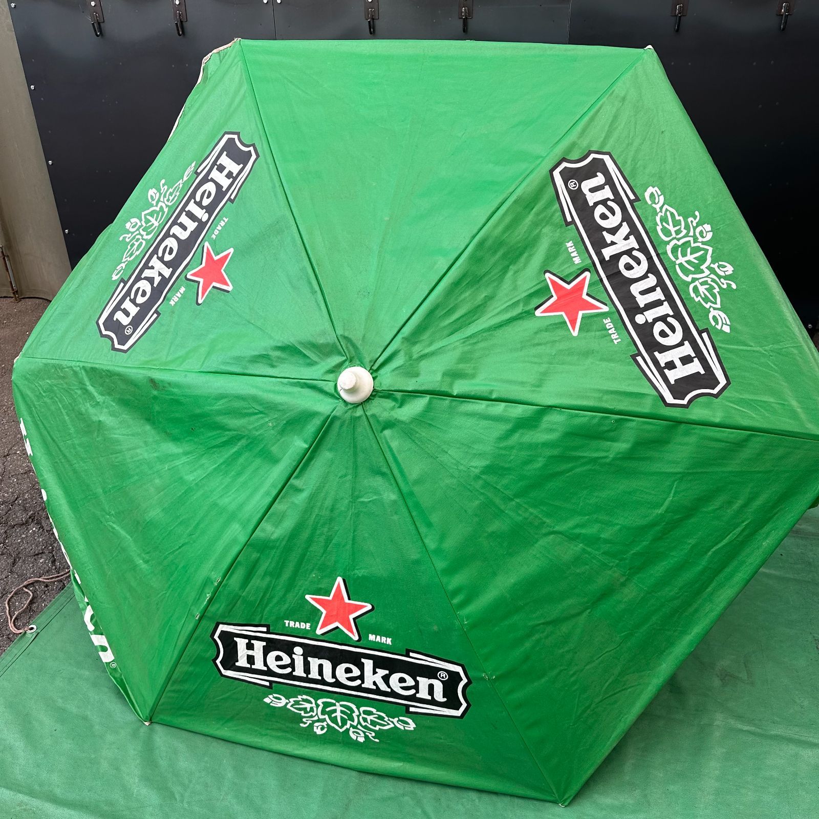 Heineken 2パラソル