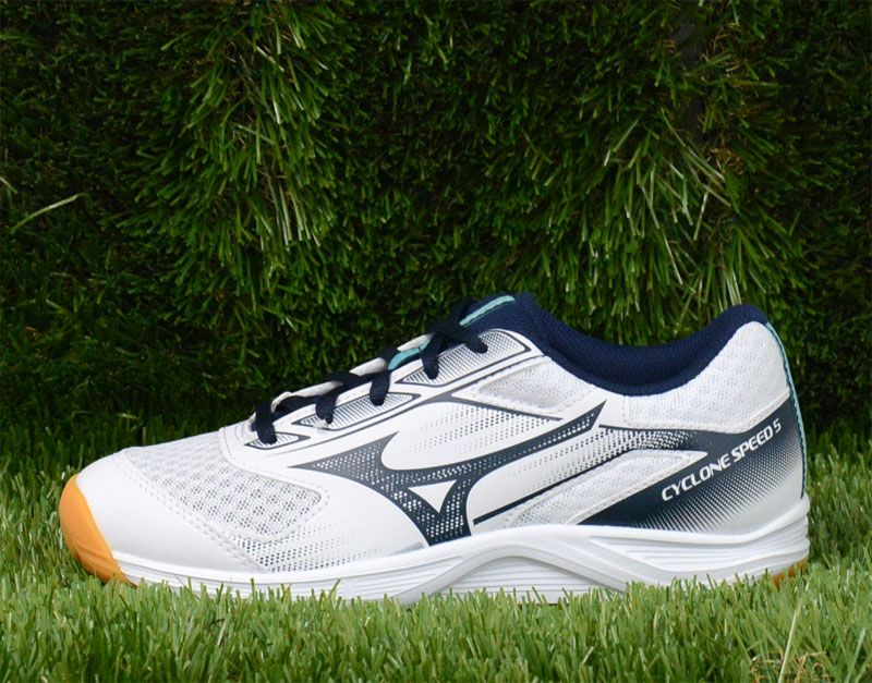 ミズノ ジュニアバレーボールシューズ サイクロンスピード 4 Jr. ミズノ CYCLONE SPEED 4 Jr バレーボール シューズ 22.5 サイクロンスピード 5  Jr.(エントリーモデル／バレーボール)|V1GD2510|シューズ|バレーボール|ミズノ公式オンライン