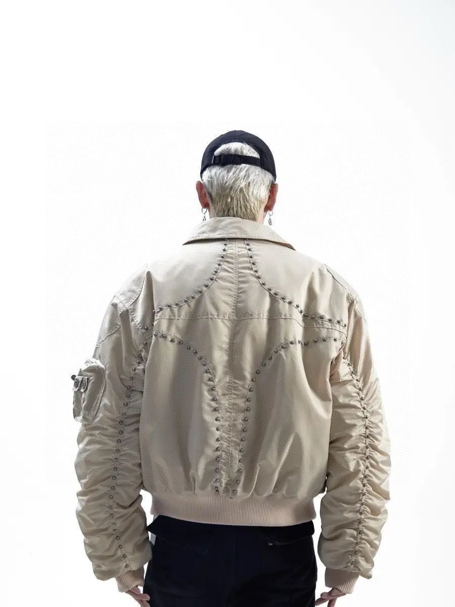 【入手困難・新品未使用】クールなアイテム THUG CLUBサグクラブ スタッズ　 ボンバー フライトジャケット　ユニセックス