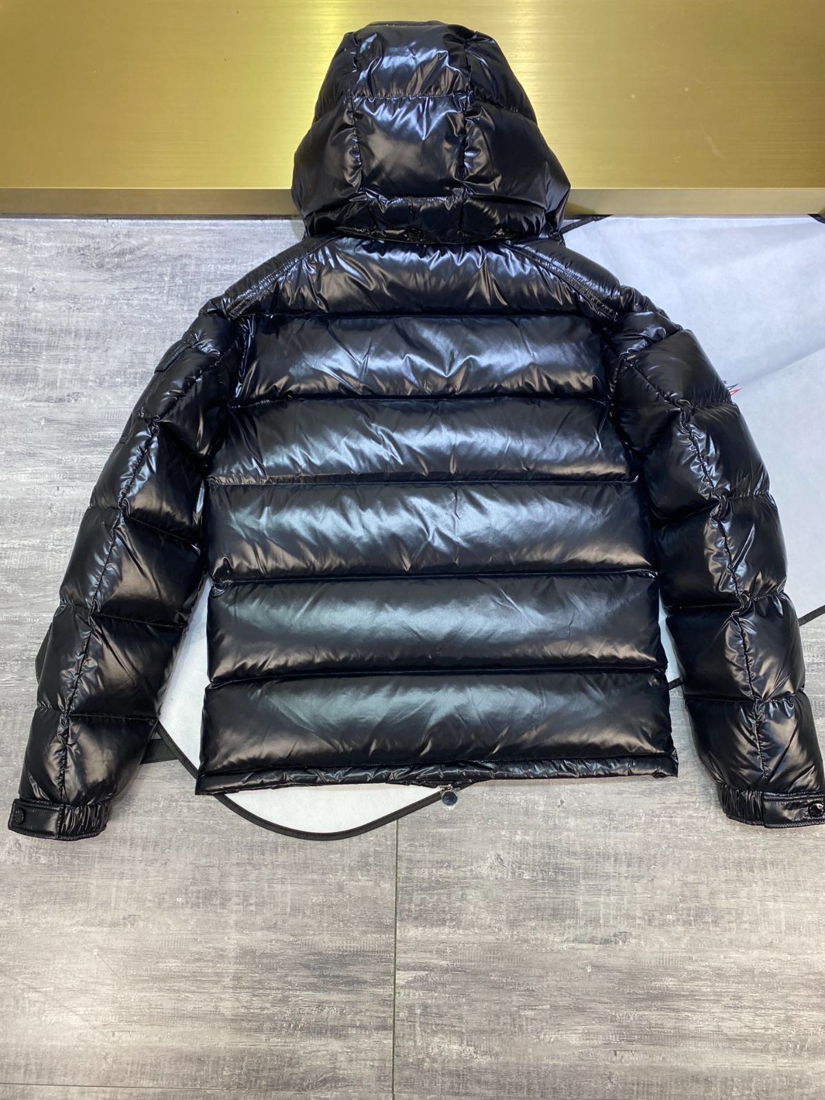 ♠ MONCLER