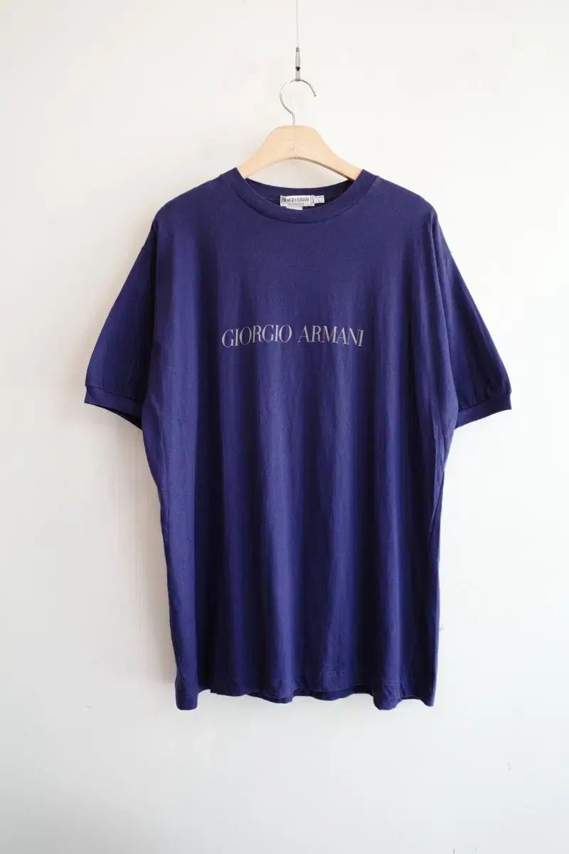 GIORGIO ARMANI ロゴ Tシャツ （ MADE IN ITALY ） - メルカリ