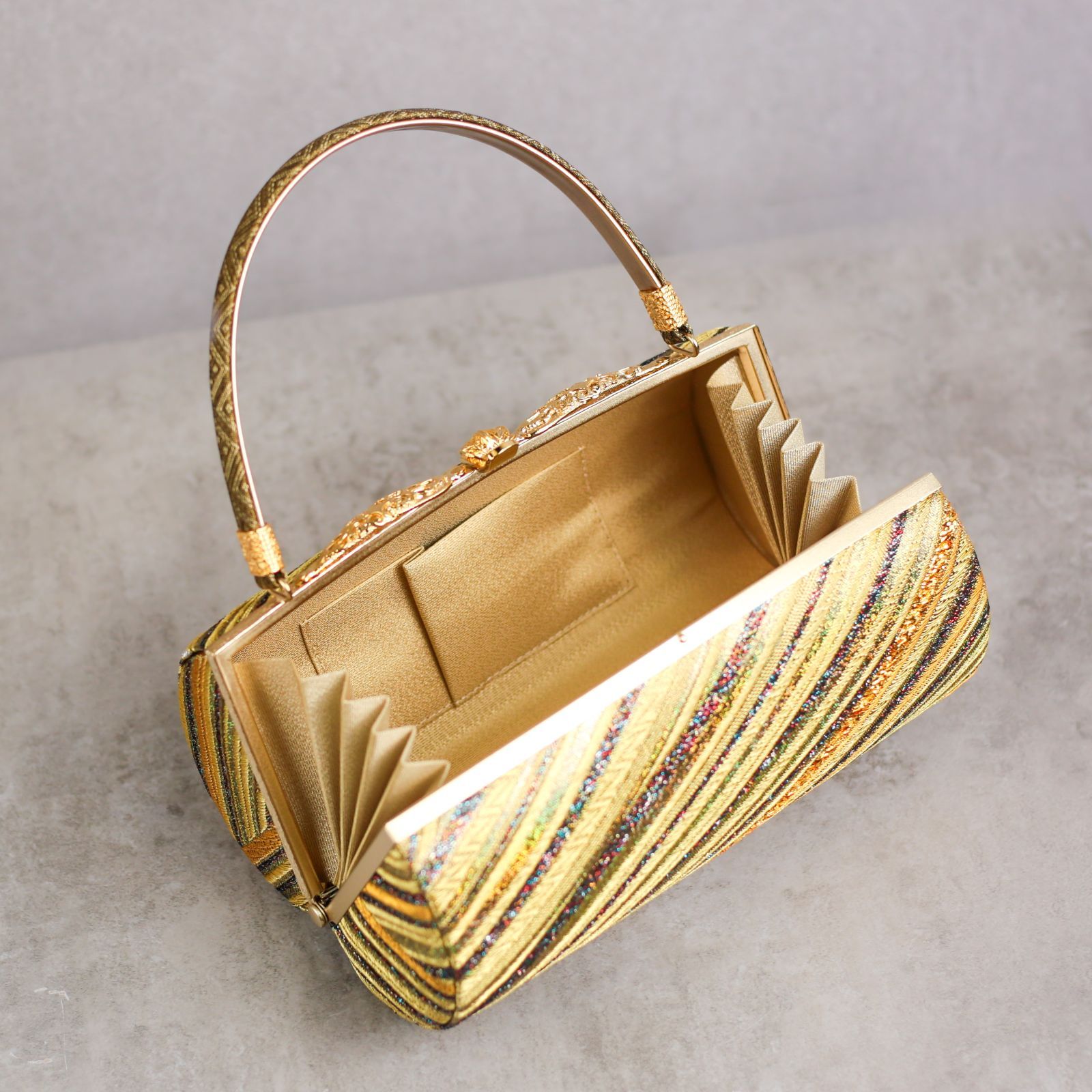 くる おき宗 和装用 バッグ草履 セット ゴールド 和装用 バッグ 草履 セット ゴールド くる おき宗 和装用 バッグ草履