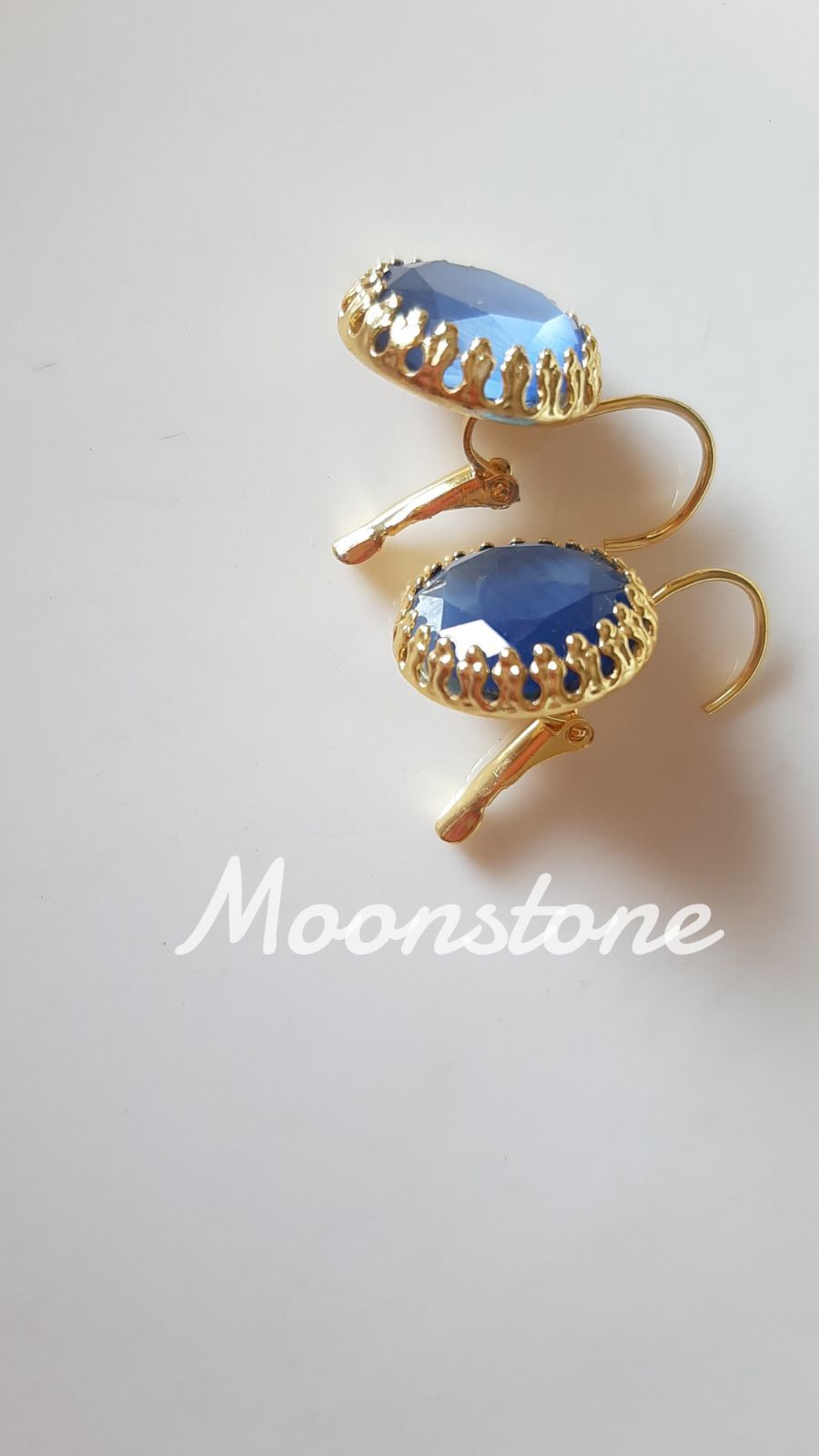 新入荷『TanzaniteMoonstone』のひとめぼれ天然石ピアス - メルカリ