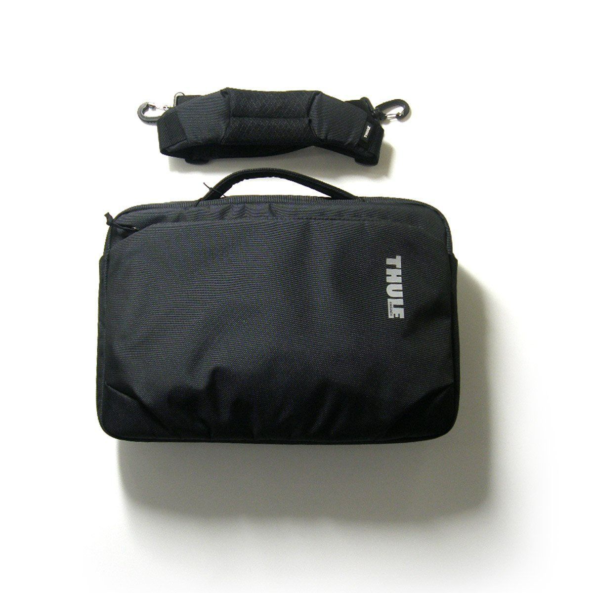 【新品】 Thule / スーリーブリーフケース subterra macbook attache 15 PCケース 15インチ PCバッグ 書類バッグ 2WAY ショルダー ビジネスバッグ 黒 ブラック MacBook iPad