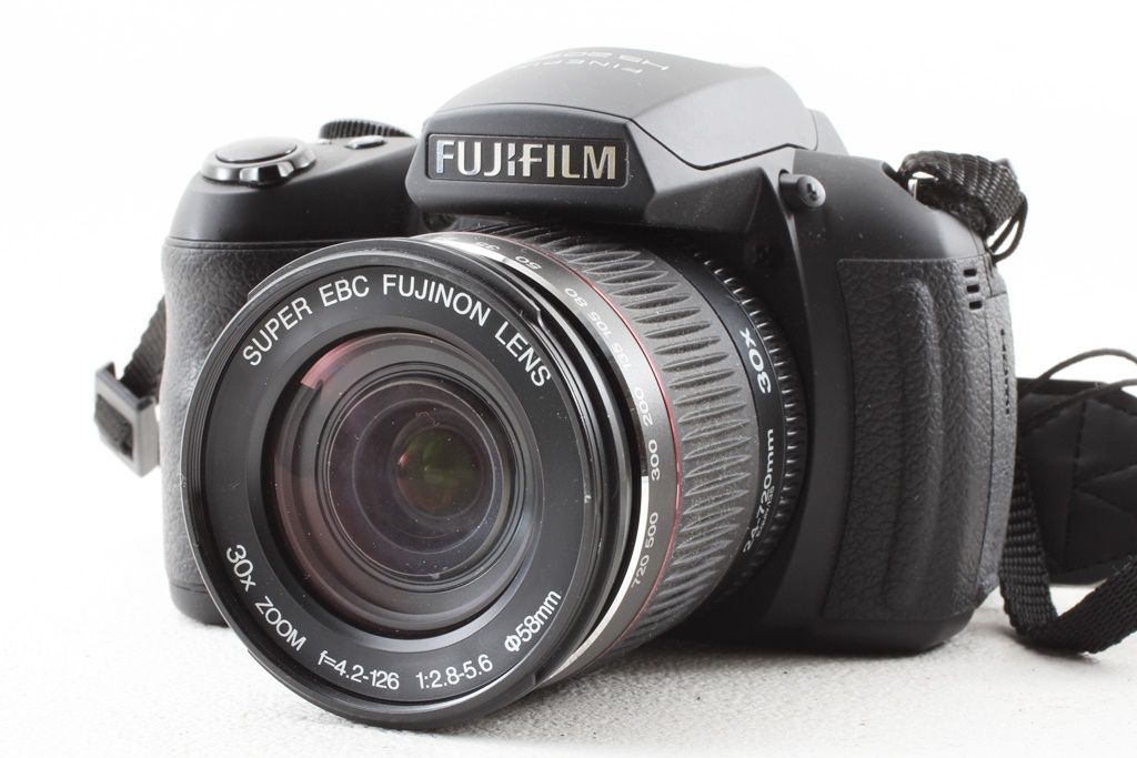 FUJIFILM