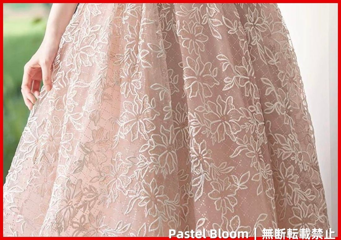 25年新作 新品未使用 花柄生地にフリルのオフショルが可愛い