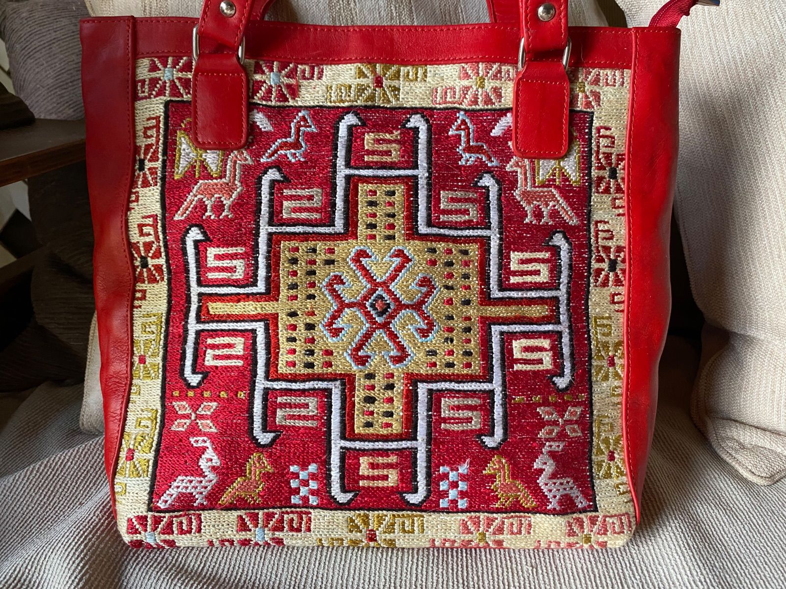 貴重アンティークのシャーサヴァンスマックとても素敵です！動物ぎっしり通関済日本発送送料込1万スタート最低落札価格梨！ 世界中探しても当店のみ！シャーサヴァン族シルクのノアの方舟柄