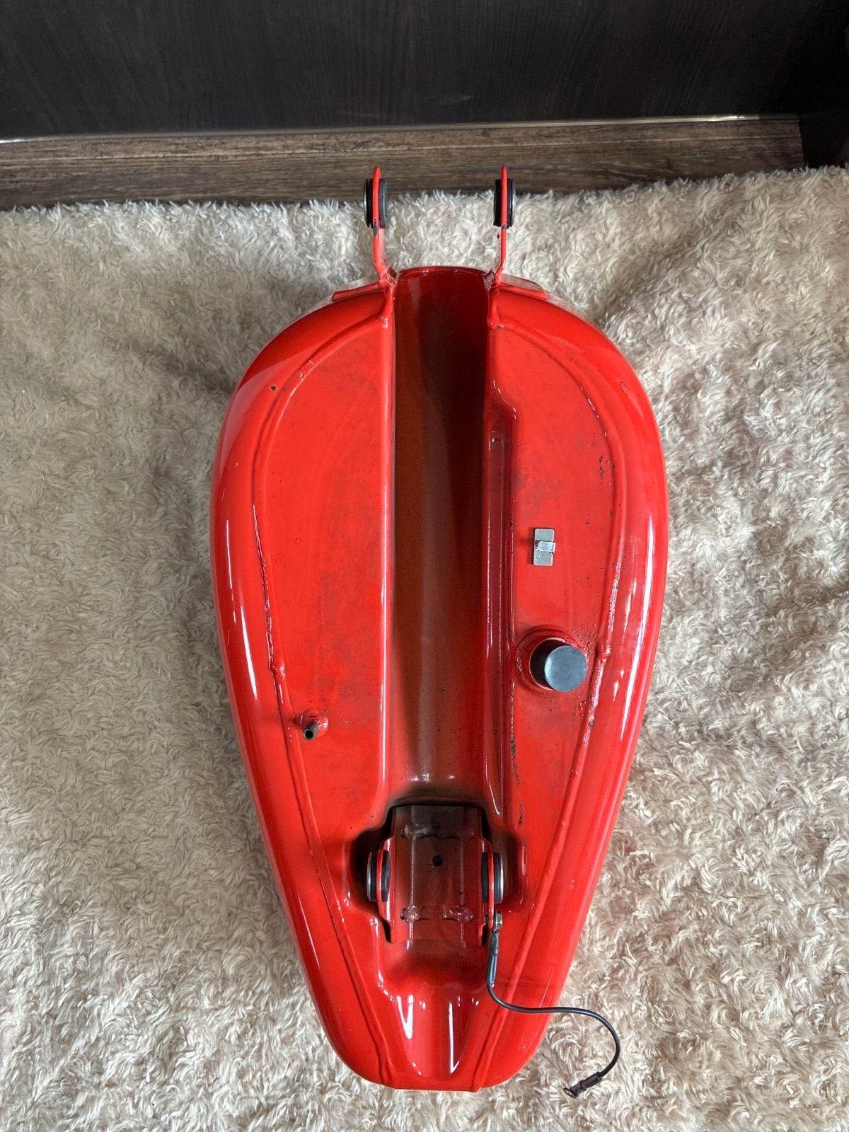 XL883R